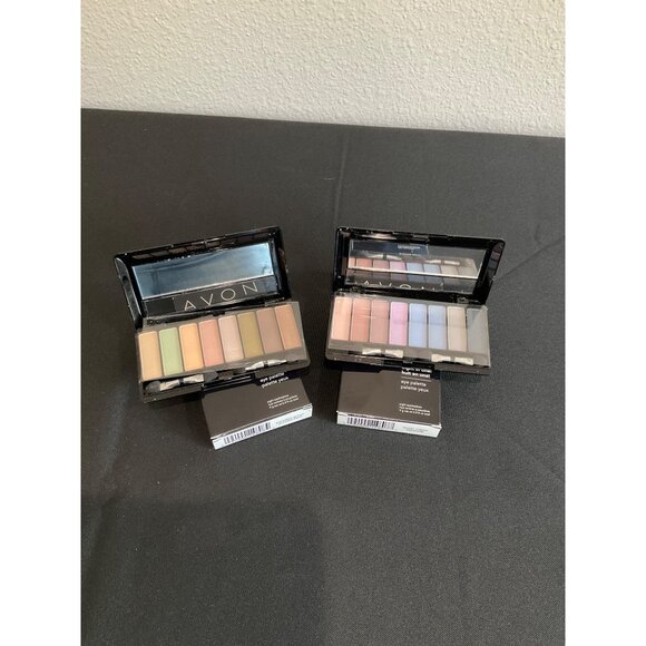 AVON Eight in One EYESHADOW Palettes (2) Water Colors Paradise Green - Picture 1 of 4